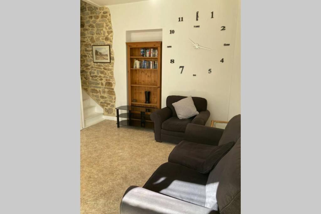 Pre-en-Pail-Saint-Samson La Petite Maison - Self Catering מראה חיצוני תמונה